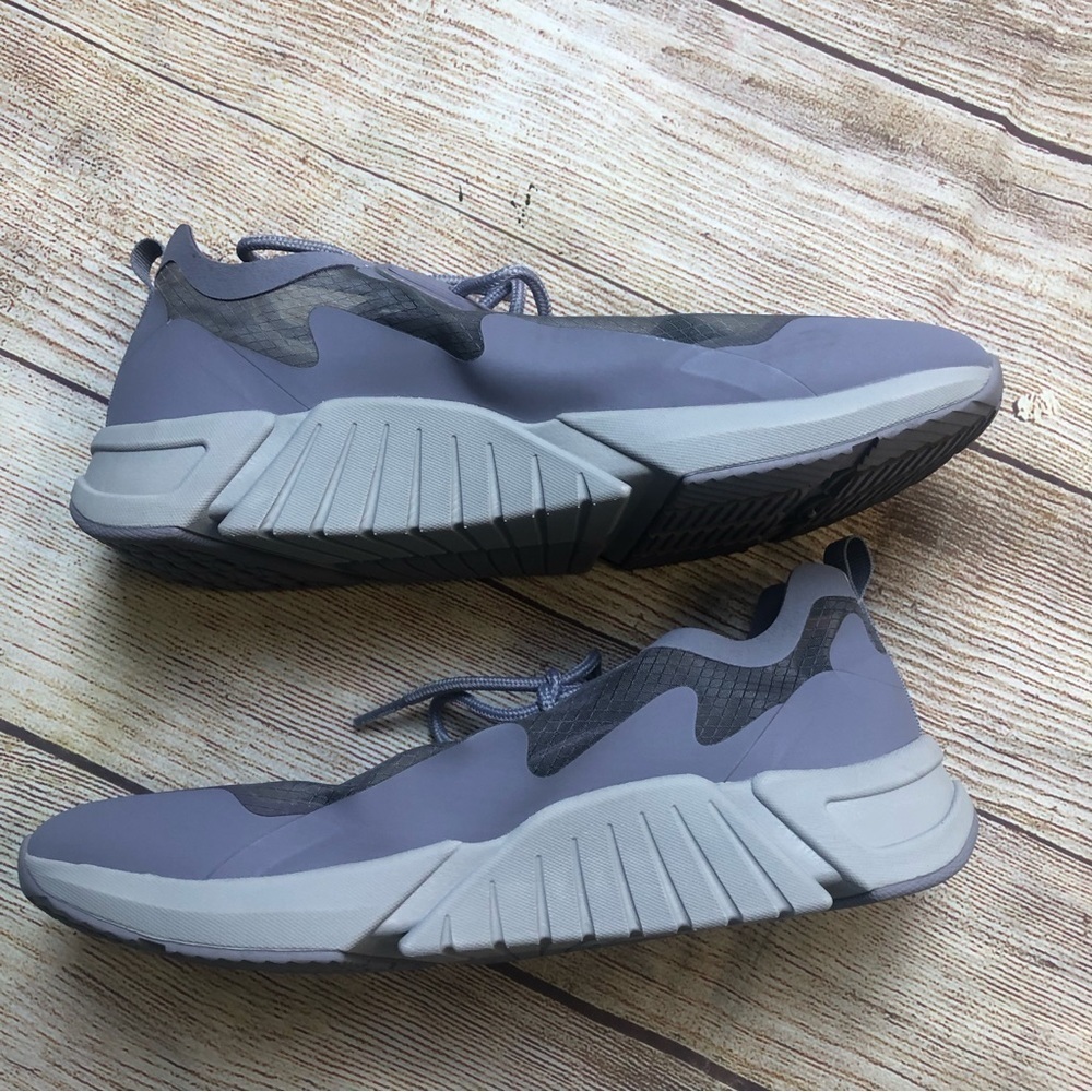 Fabletics Cheviot Performance Sneakers - Picture 3 of 6
